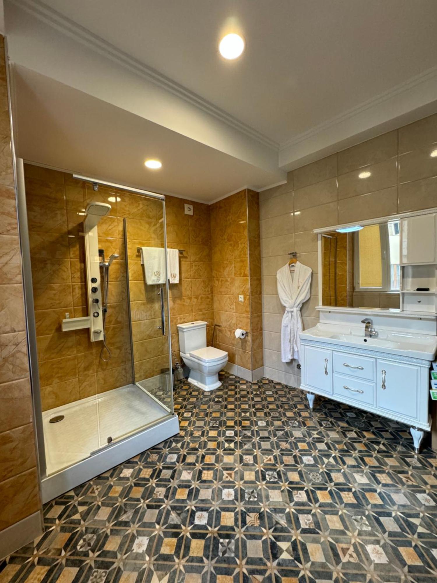 Redline Hotel Tbilisi Zewnętrze zdjęcie
