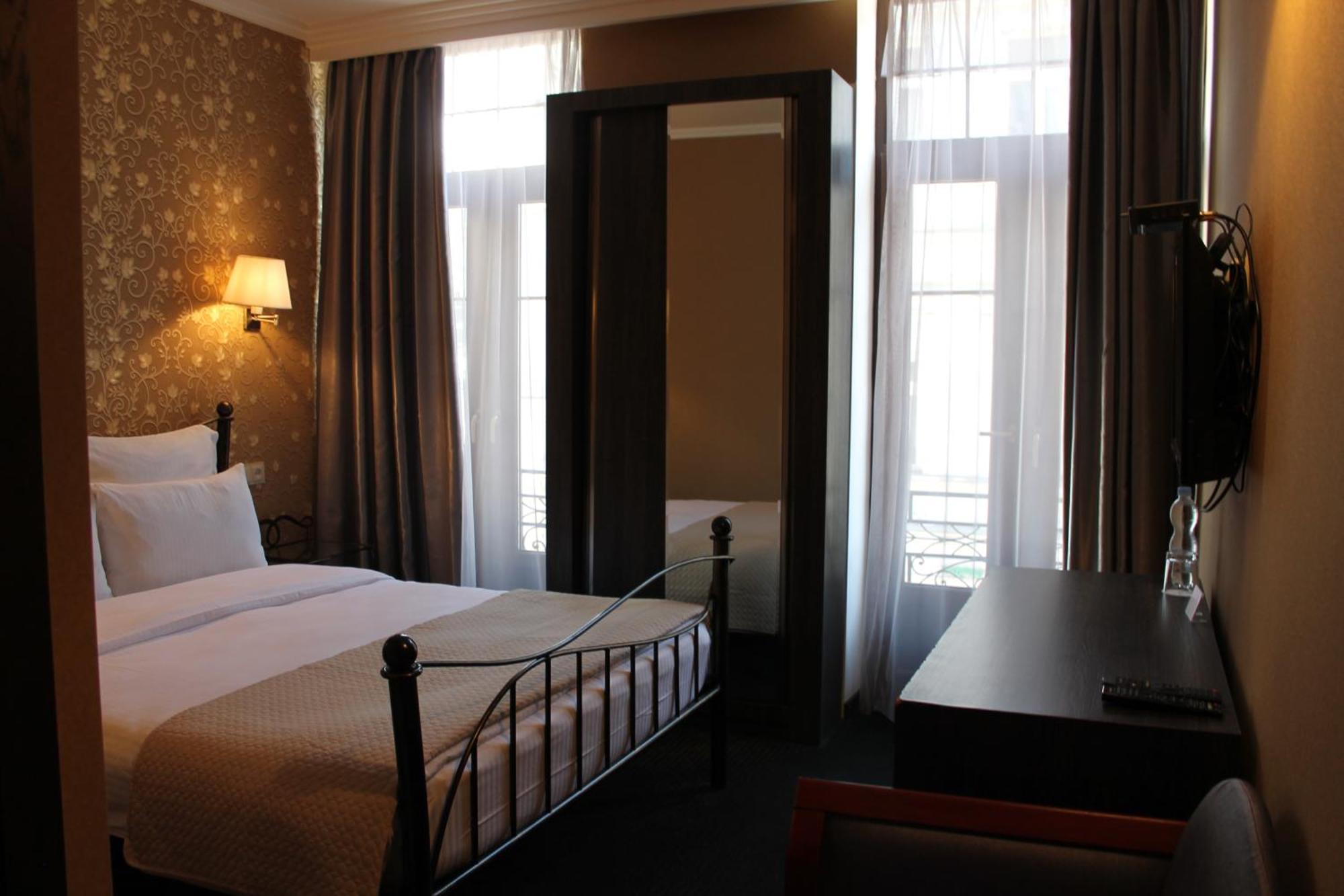 Redline Hotel Tbilisi Zewnętrze zdjęcie