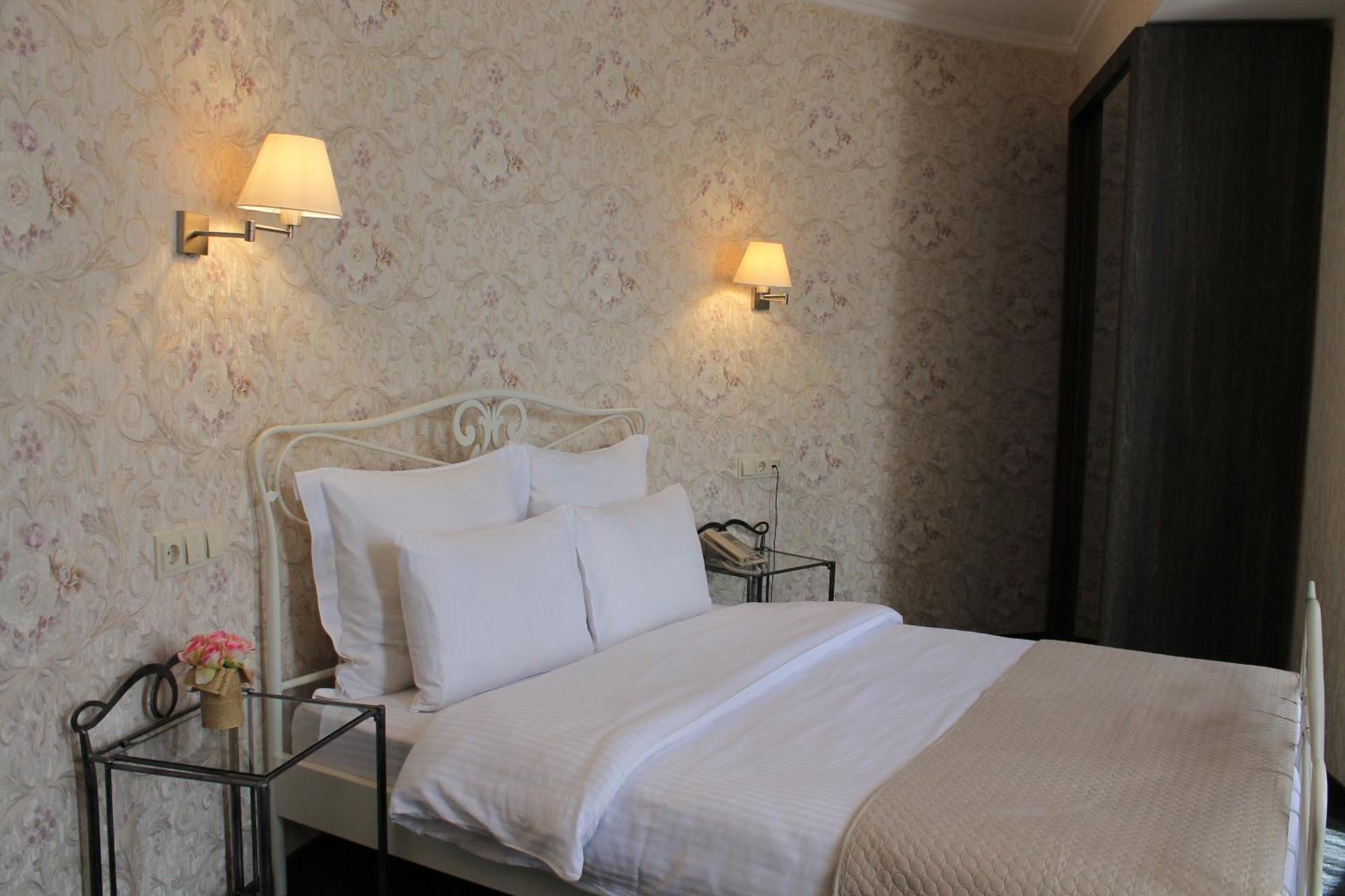 Redline Hotel Tbilisi Zewnętrze zdjęcie