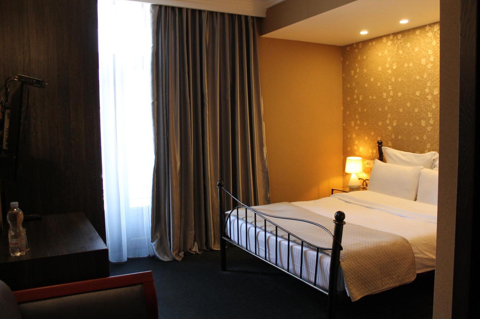 Redline Hotel Tbilisi Zewnętrze zdjęcie
