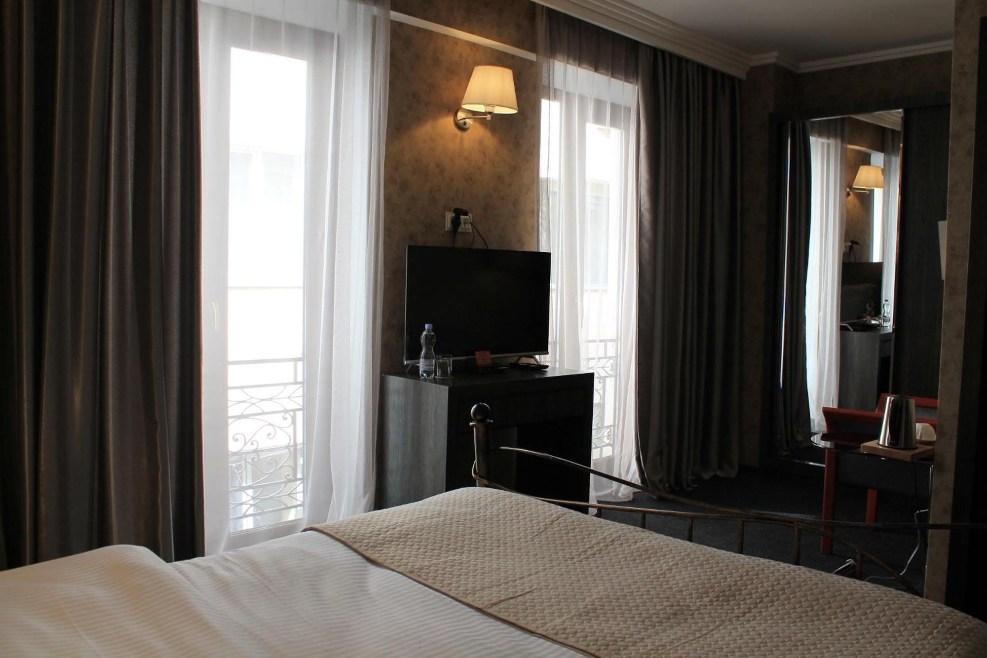 Redline Hotel Tbilisi Zewnętrze zdjęcie